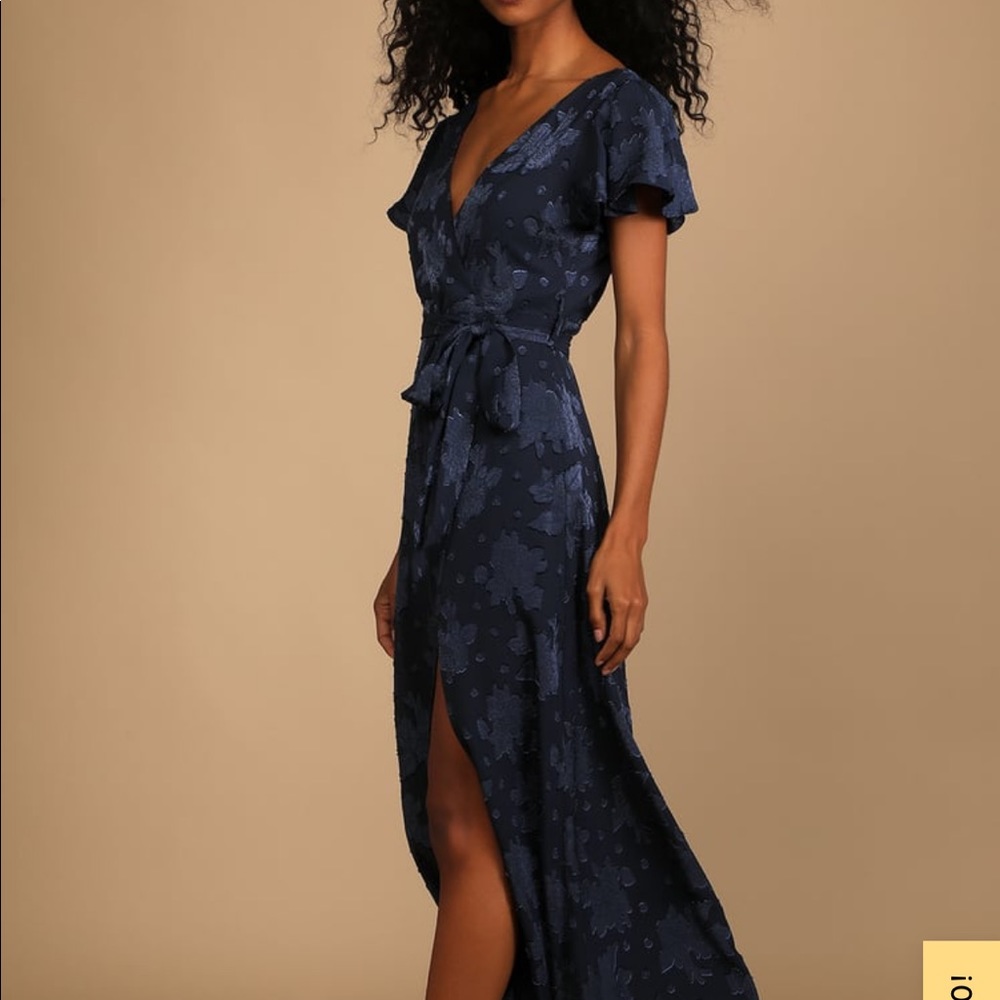 Compelling Love Navy Blue Jacquard- Large